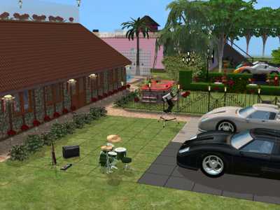 вон вдоль стены, вокруг джакузи... там еще басейна не видно