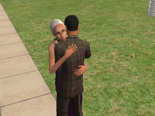 обниматься может..jpg